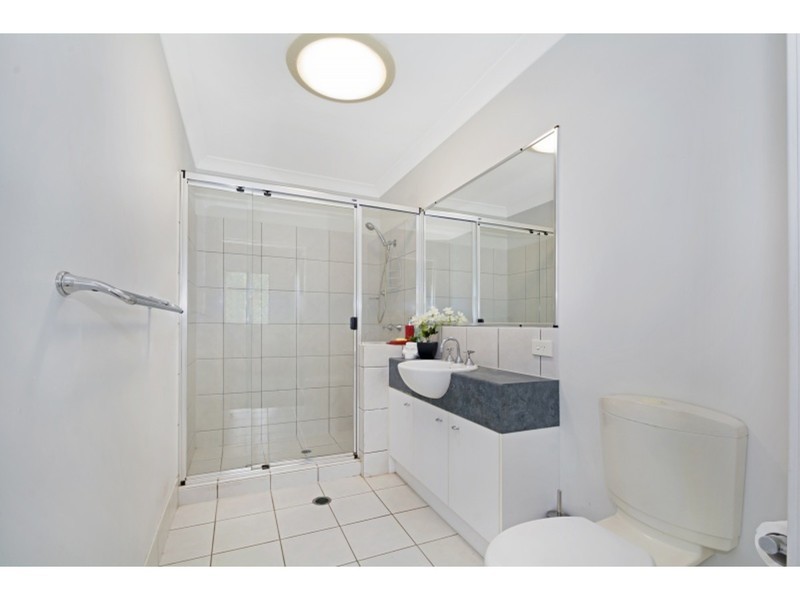 11 Antillies Street, Kawana Island QLD 4575