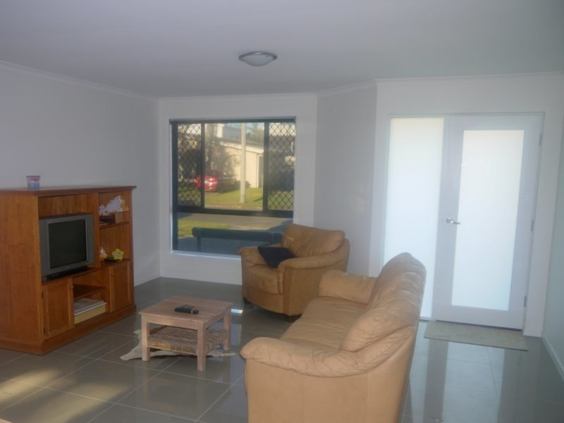 4 Arunta Street, Buddina QLD 4575