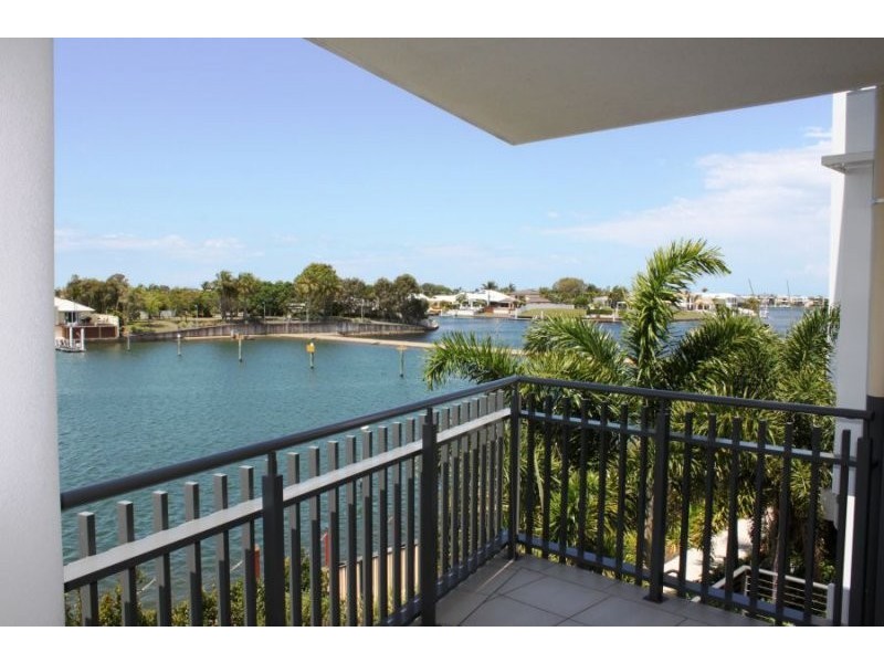 35/57 Grand Parade, Kawana Island QLD 4575