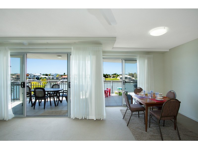 35/57 Grand Parade, Kawana Island QLD 4575