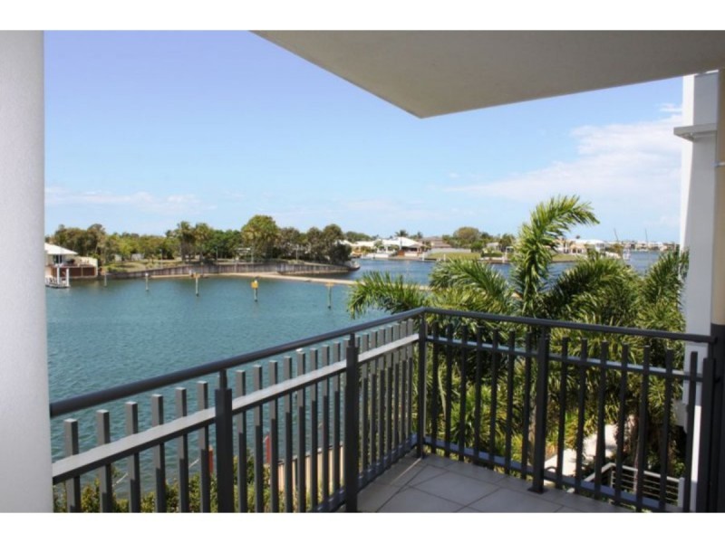 35/57 Grand Parade, Kawana Island QLD 4575