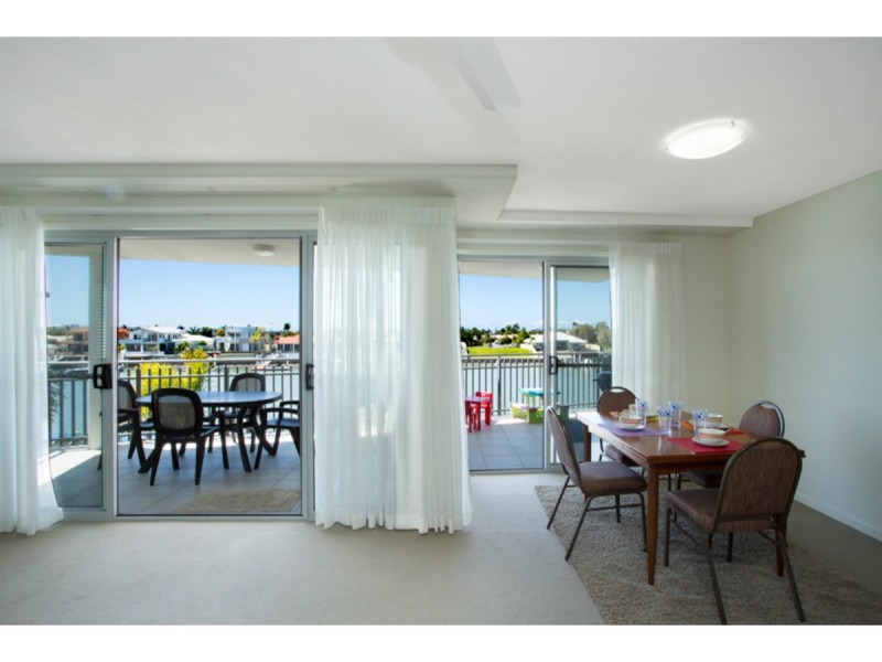 35/57 Grand Parade, Kawana Island QLD 4575