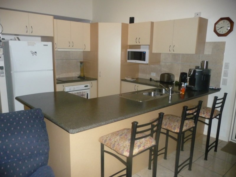 19 Sardinia Place, Kawana Island QLD 4575