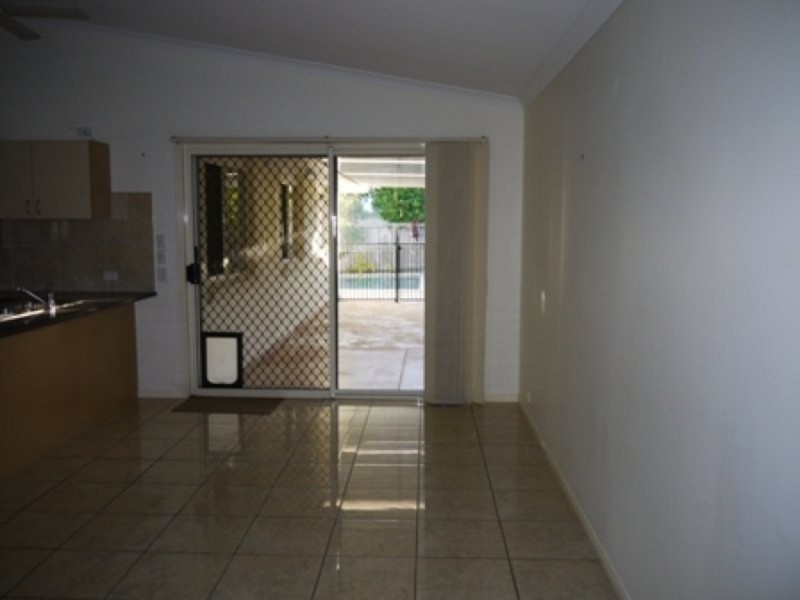 19 Sardinia Place, Kawana Island QLD 4575