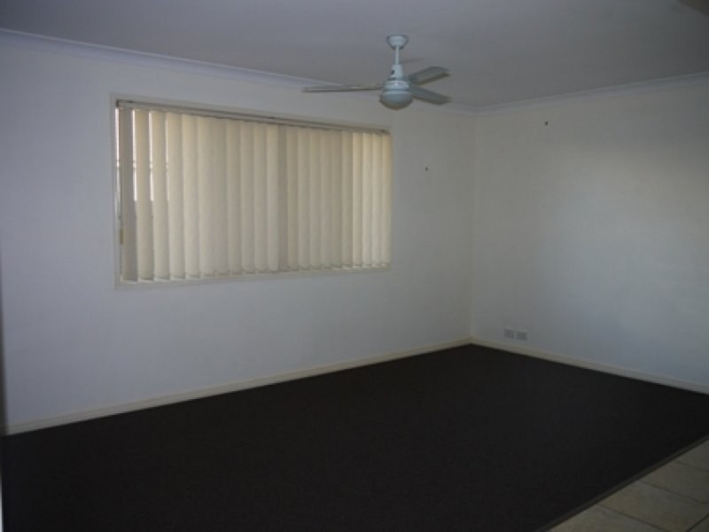 19 Sardinia Place, Kawana Island QLD 4575