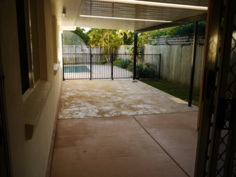 19 Sardinia Place, Kawana Island QLD 4575