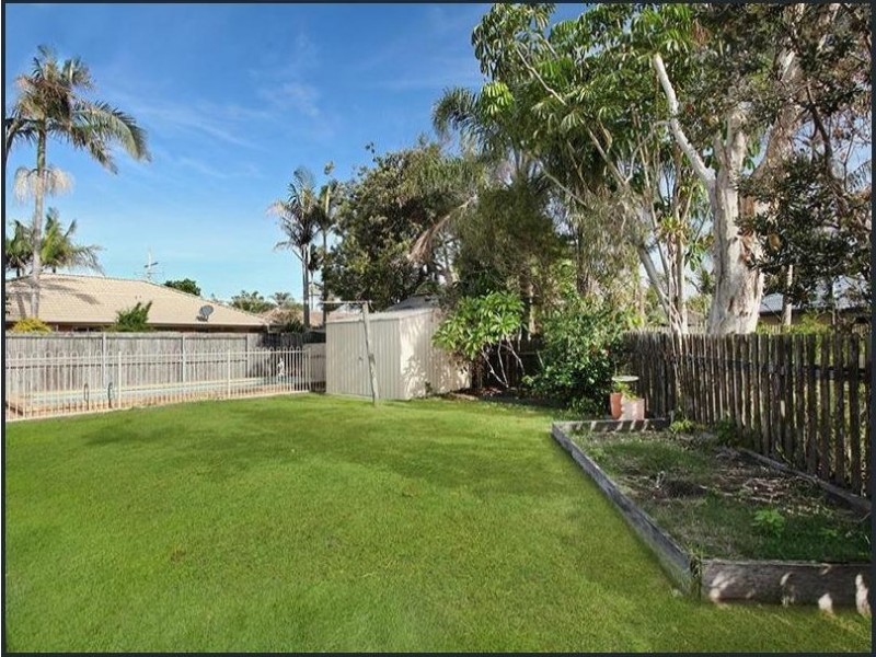 2 Uringa Street, Warana QLD 4575