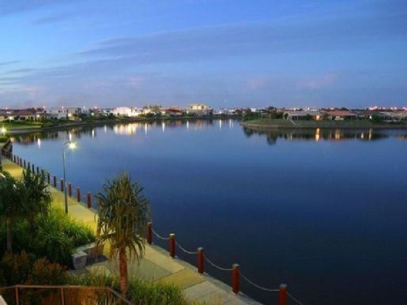 20 Sable Court, Kawana Island QLD 4575