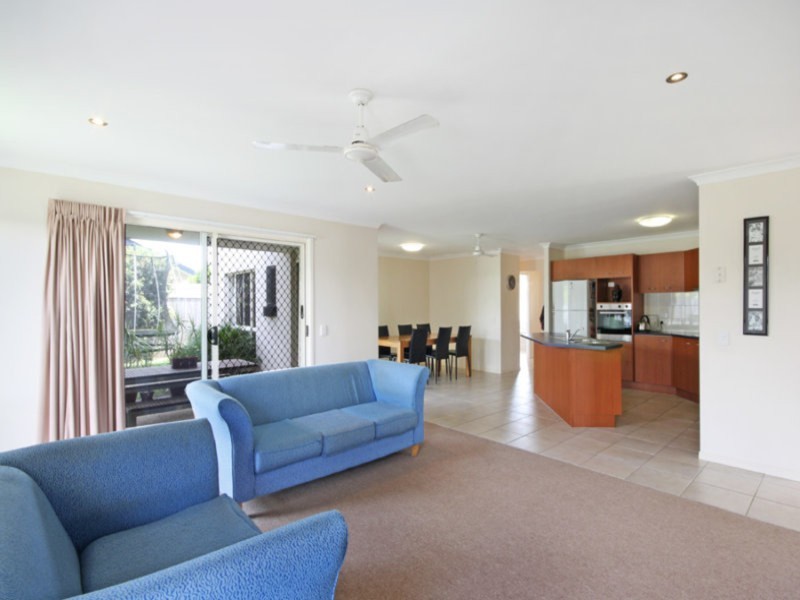 4 Saba Place, Kawana Island QLD 4575