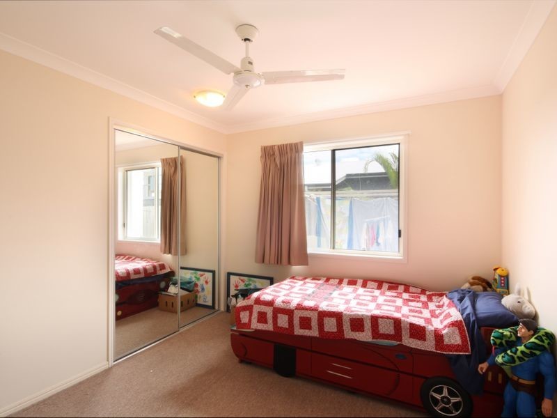 4 Saba Place, Kawana Island QLD 4575