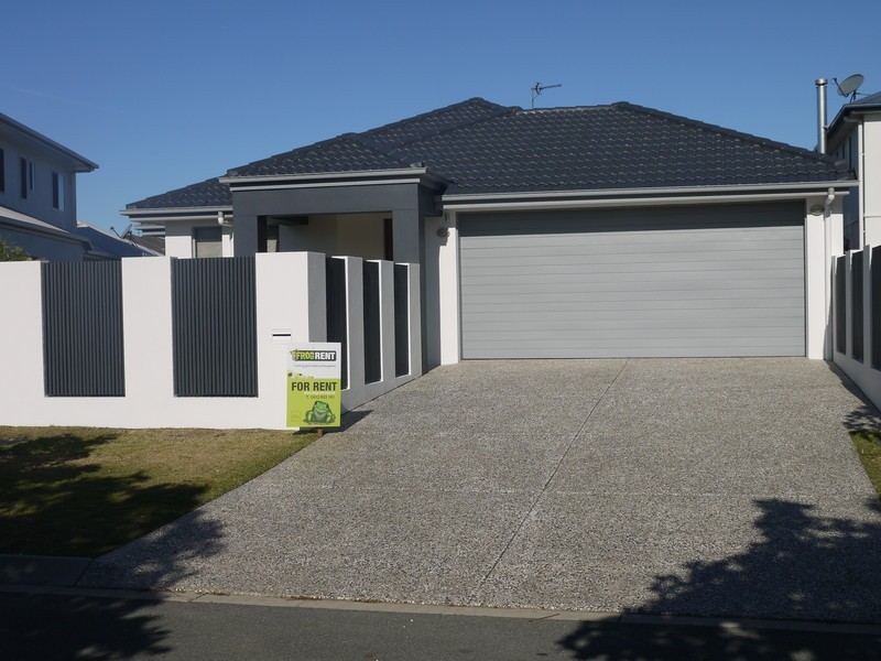 39 Tarawa Street, Kawana Island QLD 4575