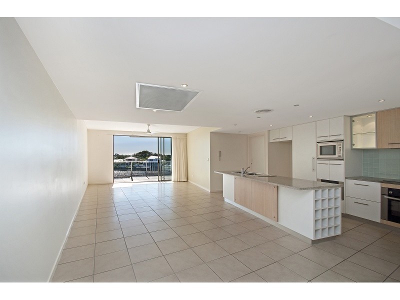 51/7 Grand Parade, Kawana Island QLD 4575