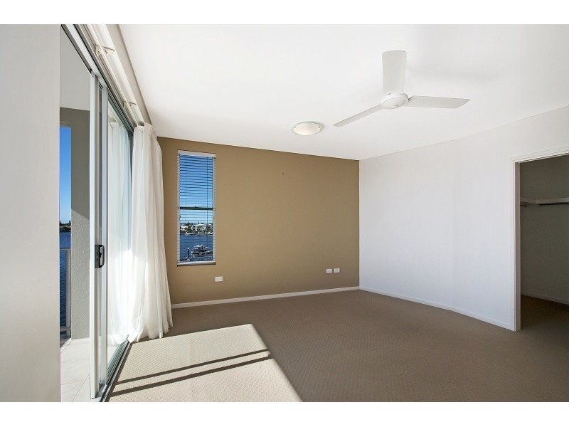 51/7 Grand Parade, Kawana Island QLD 4575