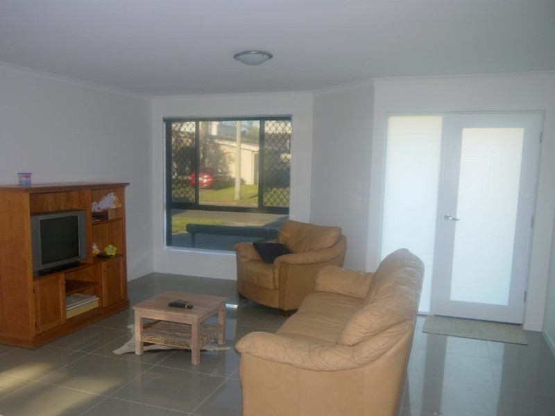 4 Arunta Street, Buddina QLD 4575