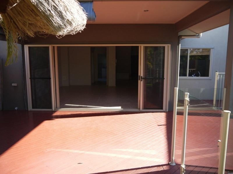 13 Komodo Court, Kawana Island QLD 4575