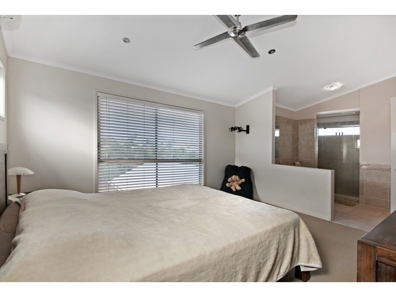 13 Komodo Court, Kawana Island QLD 4575