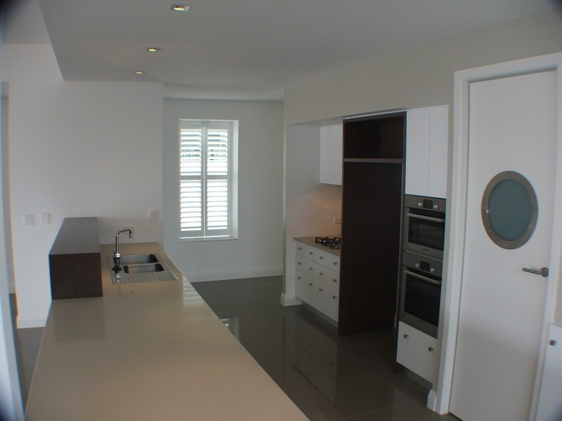 15 Tortola Place, Kawana Island QLD 4575