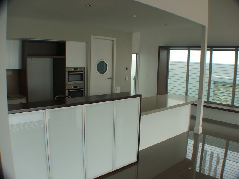 15 Tortola Place, Kawana Island QLD 4575