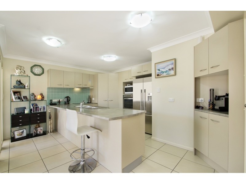 1/1 Flores Street, Kawana Island QLD 4575
