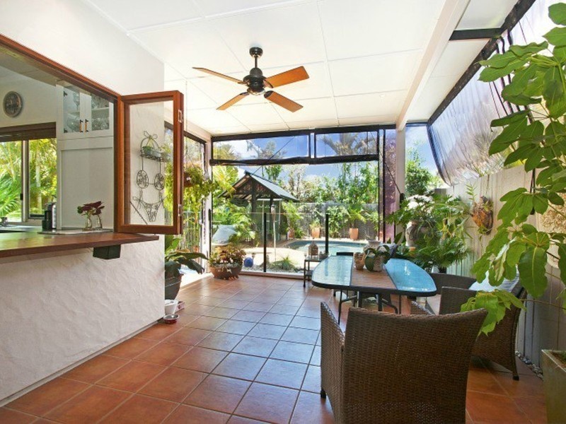 26 Bonaire Court, Kawana Island QLD 4575