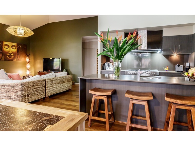 6 Swivel Court, Birtinya QLD 4575