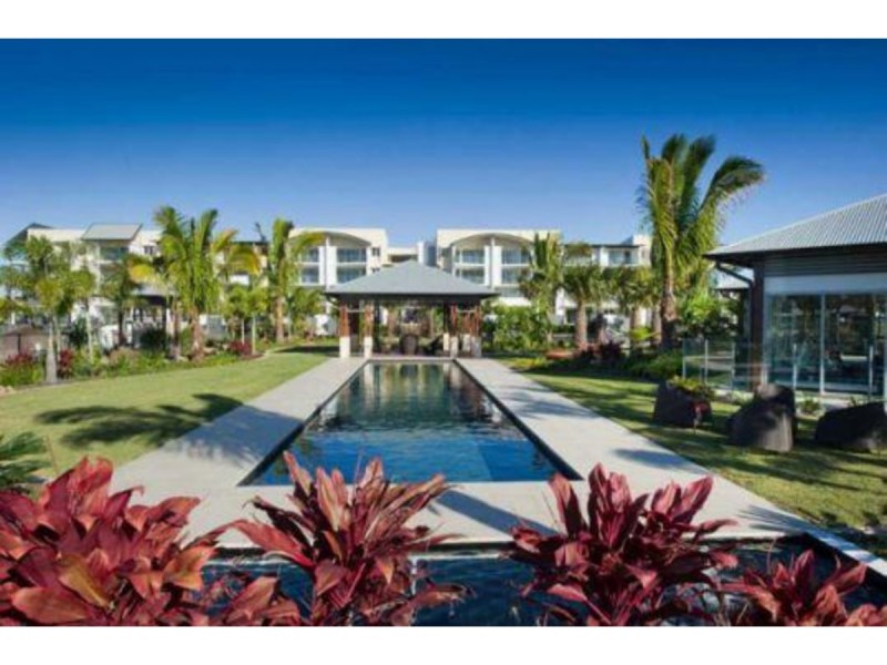 8/57 Grand Parade, Kawana Island QLD 4575