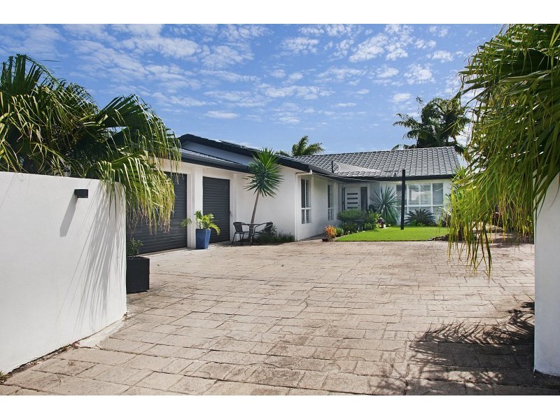 109 Baanya Street, Wurtulla QLD 4575