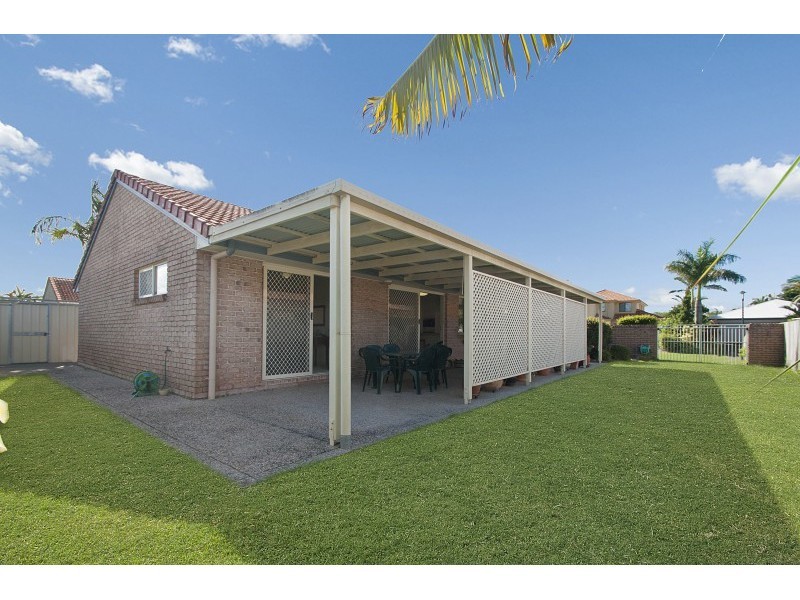 3 Mako Court, Mountain Creek QLD 4557