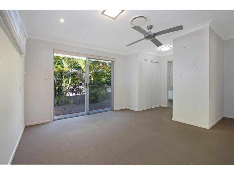 99 Grand Parade, Kawana Island QLD 4575