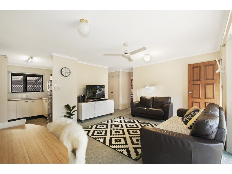47/10 Melody Court, Warana QLD 4575