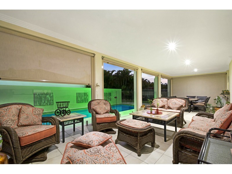 10 Abaco Street, Kawana Island QLD 4575