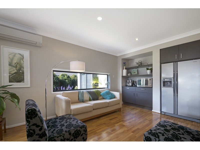 4 Pangali Circuit, Birtinya QLD 4575