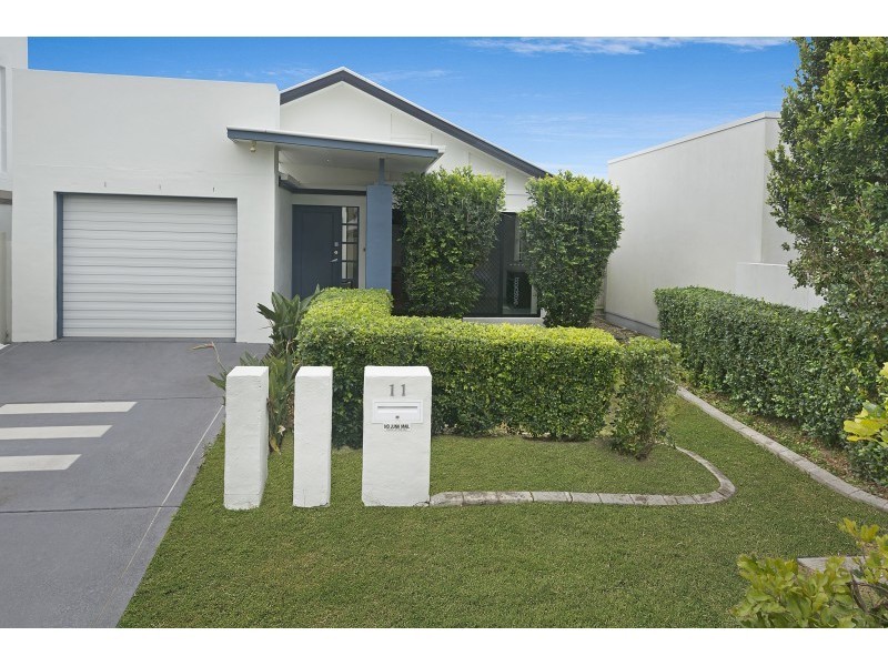 11 Antilles Street, Kawana Island QLD 4575