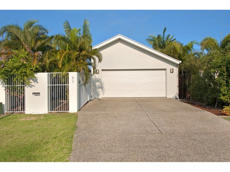 99 Grand Parade, Kawana Island QLD 4575