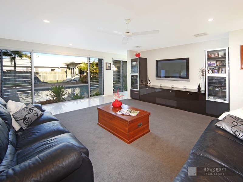 13 Margarita Court, Kawana Island QLD 4575