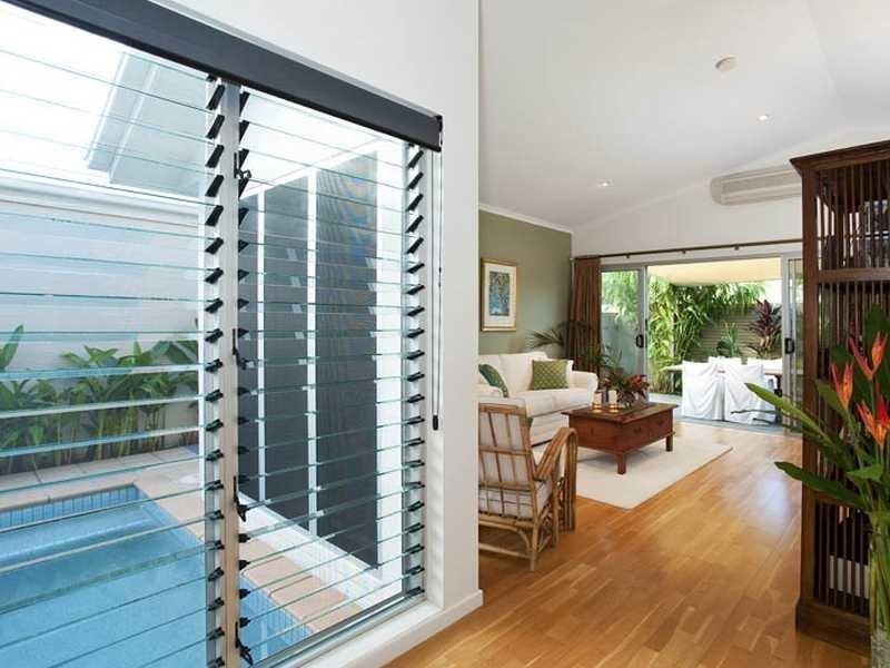 29 Bahamas Circuit, Kawana Island QLD 4575