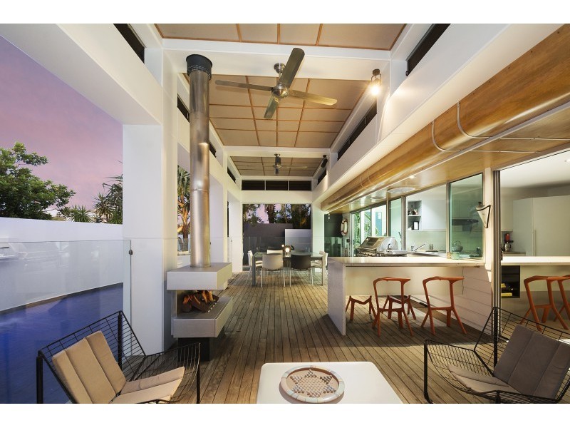 2 Rosella Street, Parrearra QLD 4575