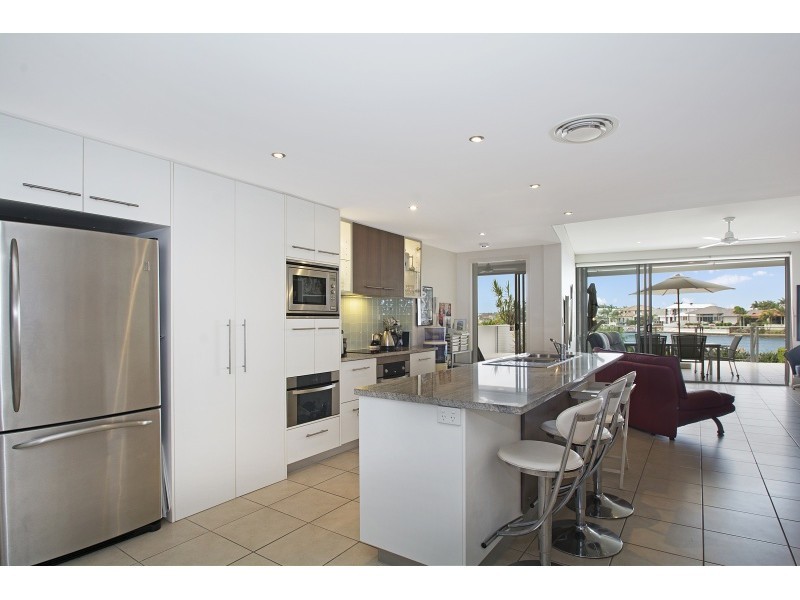 42/7 Grand Parade, Parrearra QLD 4575
