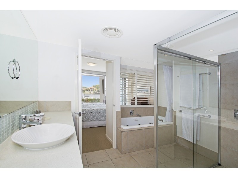 42/7 Grand Parade, Parrearra QLD 4575