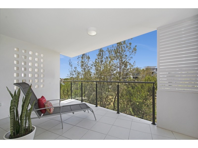 67/57 Grand Parade, Kawana Island QLD 4575