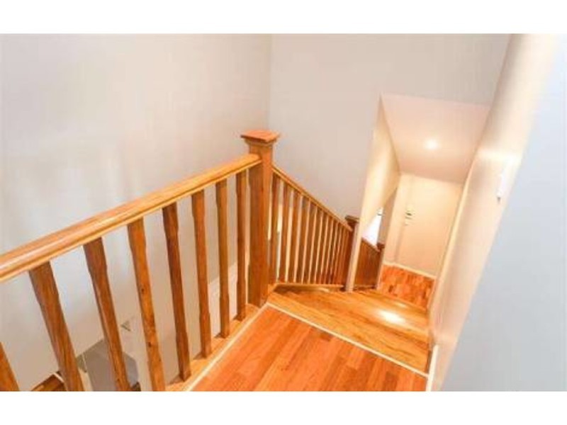 10 Easter Street, Kawana Island QLD 4575