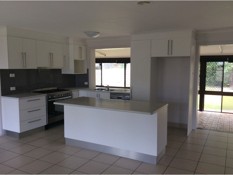 2 Uringa Street, Warana QLD 4575