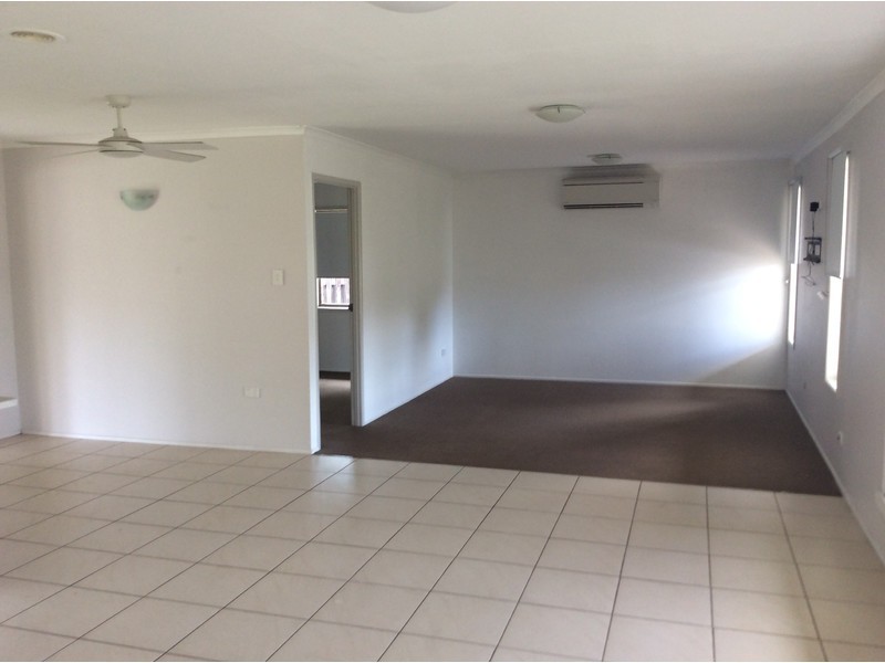 2 Uringa Street, Warana QLD 4575