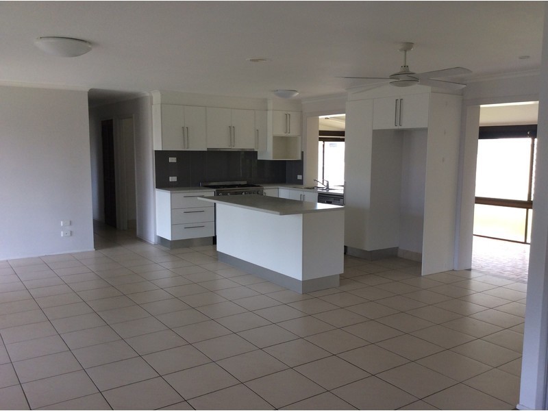 2 Uringa Street, Warana QLD 4575