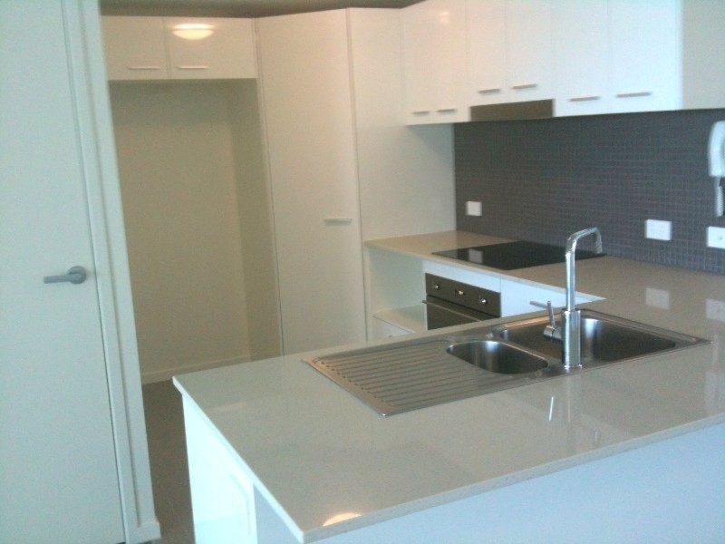 311/21 Innovation Parkway Way, Birtinya QLD 4575