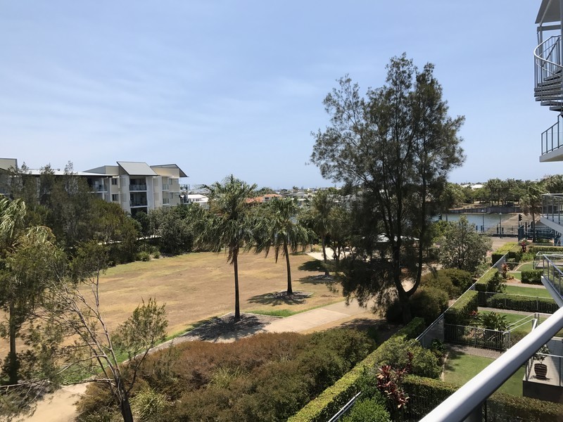 26/51 Grand Parade, Kawana Island QLD 4575