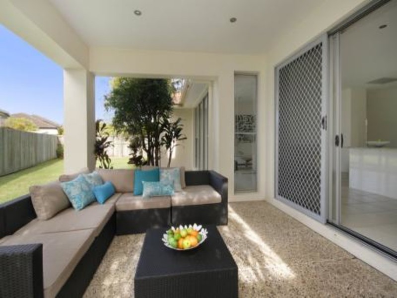 39 Tarawa Street, Kawana Island QLD 4575
