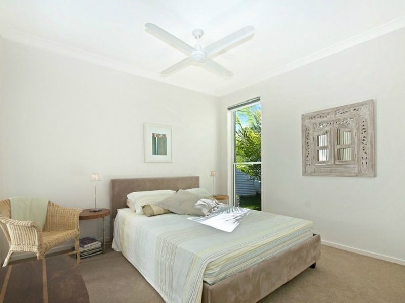 3 Panama Court, Kawana Island QLD 4575