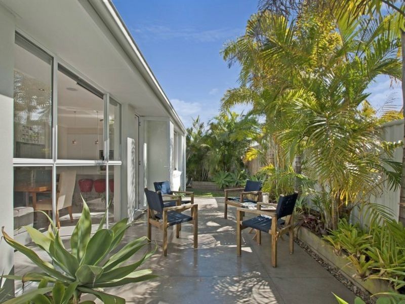 3 Panama Court, Kawana Island QLD 4575