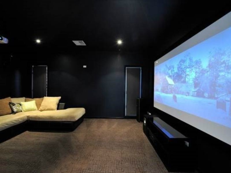 25 Barbuda Circuit, Kawana Island QLD 4575